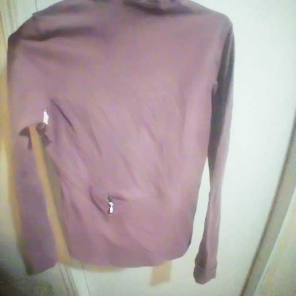 Lululemon 1/4 zip pullover - Picture 2 of 4